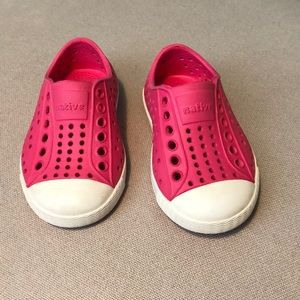 Native shoes size 4 great condition!